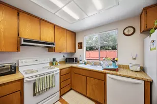 1843 Perrone Cir, San Jose, CA 95116 - Photo 20