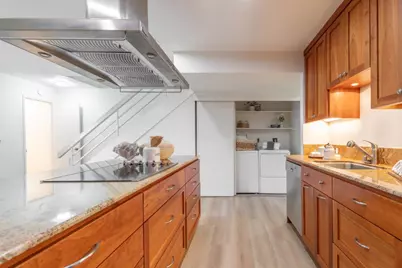 628 Picasso Ter, Sunnyvale, CA 94087 - Photo 16