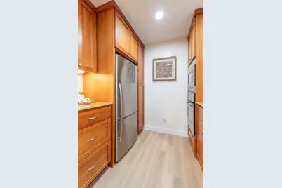 628 Picasso Ter, Sunnyvale, CA 94087 - Photo 18
