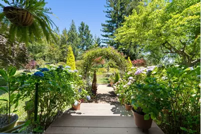 200 McAmant Dr, Santa Cruz, CA 95060 - Photo 82