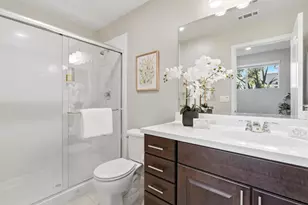 162 Llano de los Robles Ave, San Jose, CA 95136 - Photo 18