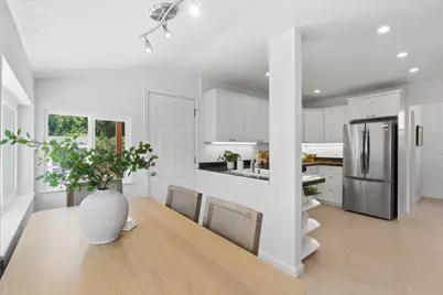 522 Carlos Ave, Redwood City, CA 94061 - Photo 14