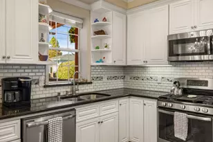 387 Ocean Ave, Monterey, CA 93940 - Photo 12