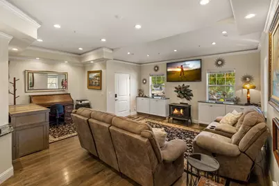 387 Ocean Ave, Monterey, CA 93940 - Photo 6