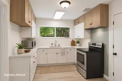 158 Walter Hays Dr, Palo Alto, CA 94303 - Photo 10