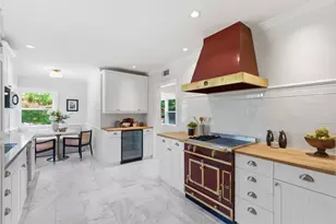 110 Valdeflores Dr, Burlingame, CA 94010 - Photo 12