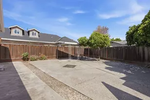 901 Fifteenth Ave, Redwood City, CA 94063 - Photo 32