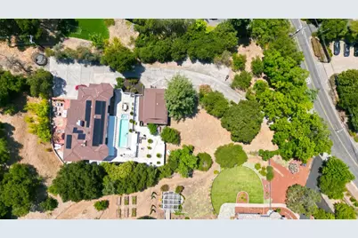 16057 Shannon Rd, Los Gatos, CA 95032 - Photo 2