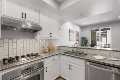 1271 Westbury Dr, San Jose, CA 95131 - Photo 26