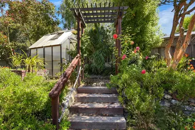 909 Laurence Ave, Capitola, CA 95010 - Photo 28