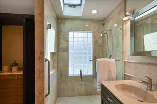 909 Laurence Ave, Capitola, CA 95010 - Photo 16