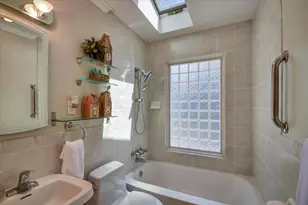 909 Laurence Ave, Capitola, CA 95010 - Photo 20