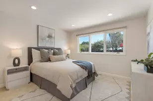 27133 Adonna Ct, Los Altos Hills, CA 94022 - Photo 20