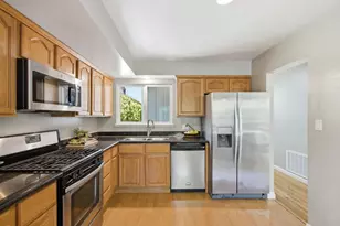 847 Alderbrook Ln, Cupertino, CA 95014 - Photo 12