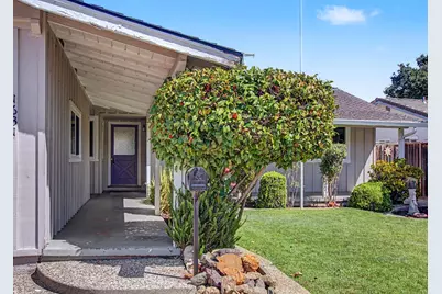 1631 Petri Pl, San Jose, CA 95118 - Photo 4
