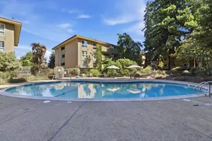 1031 Crestview Dr 106, Mountain View, CA 94040 - Photo 38