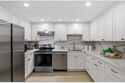 1031 Crestview Dr 106, Mountain View, CA 94040 - Photo 10