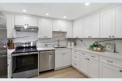 1031 Crestview Dr 106, Mountain View, CA 94040 - Photo 12