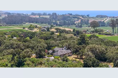360 Babe Thompson, Watsonville, CA 95076 - Photo 8