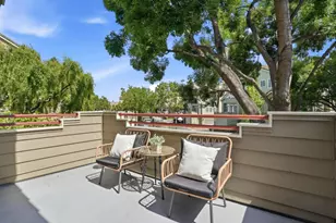 518 Porpoise Bay Ter A, Sunnyvale, CA 94089 - Photo 14
