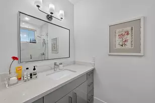 1667 San Carlos Ave 203, San Carlos, CA 94070 - Photo 20