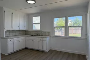 6 Carr St, San Francisco, CA 94124 - Photo 2