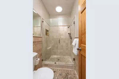 1435 Bellevue Ave 305, Burlingame, CA 94010 - Photo 20