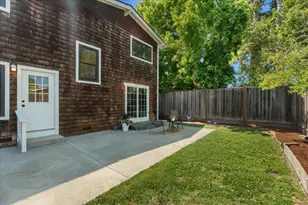 334 Pennsylvania Ave, Santa Cruz, CA 95062 - Photo 26