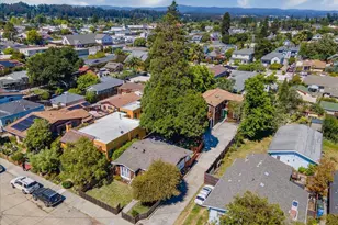 334 Pennsylvania Ave, Santa Cruz, CA 95062 - Photo 2
