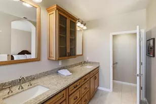 9066 Village View Loop, San Jose, CA 95135 - Photo 32