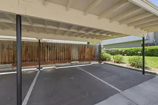 1879 Queen Elizabeth Way, San Jose, CA 95132 - Photo 32