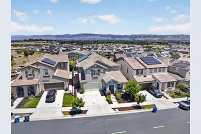 1265 Mirassou Ln, Gilroy, CA 95020 - Photo 10