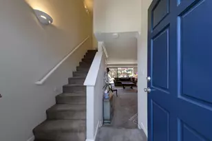 448 Creekside Ln, Morgan Hill, CA 95037 - Photo 4