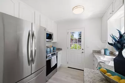 816 Mary Ct, Campbell, CA 95008 - Photo 12