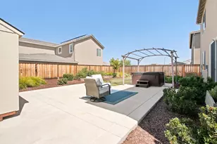 2201 Brighton Dr, Hollister, CA 95023 - Photo 26