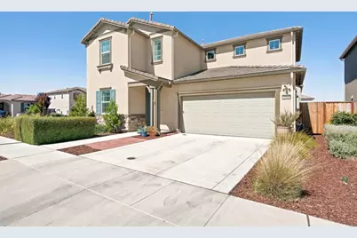 2201 Brighton Dr, Hollister, CA 95023 - Photo 2