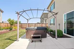 2201 Brighton Dr, Hollister, CA 95023 - Photo 46