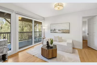 2323 Mastlands Dr, Oakland, CA 94611 - Photo 12