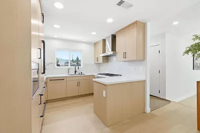 2273 Stratford Dr, San Jose, CA 95124 - Photo 12
