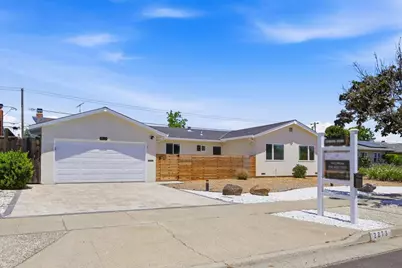 2273 Stratford Dr, San Jose, CA 95124 - Photo 2