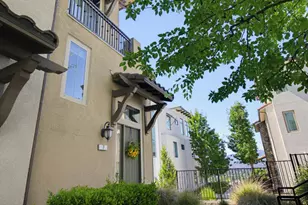 186 William Manly St 7, San Jose, CA 95136 - Photo 2
