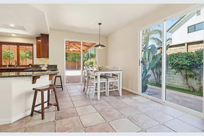 18120 Jaguar Ct, Tarzana, CA 91335 - Photo 8