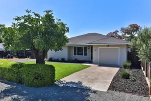 80 Roosevelt Ave, San Martin, CA 95046 - Photo 2