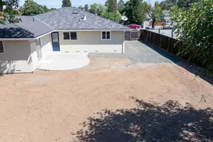 80 Roosevelt Ave, San Martin, CA 95046 - Photo 16