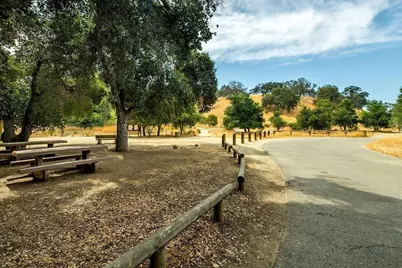 5823 Antigua Dr, San Jose, CA 95120 - Photo 26