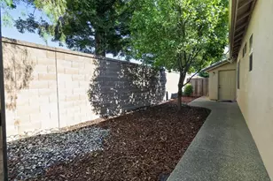 247 Bloomfield Ct, Lincoln, CA 95648 - Photo 8
