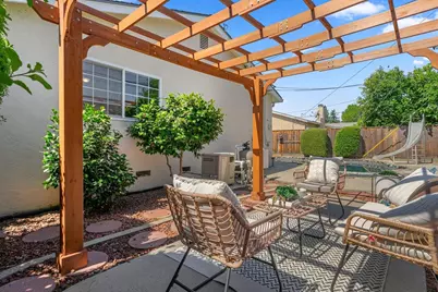 1001 W Latimer Ave, Campbell, CA 95008 - Photo 28