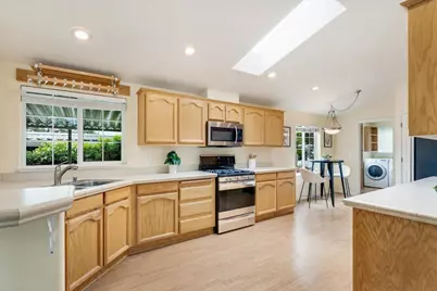 300 Plum St 30, Capitola, CA 95010 - Photo 10