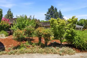 950 Black Mountain Ct, Los Altos, CA 94024 - Photo 2