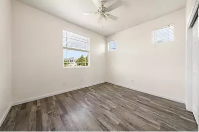 5700 Gold Poppy Way, Elk Grove, CA 95757 - Photo 28